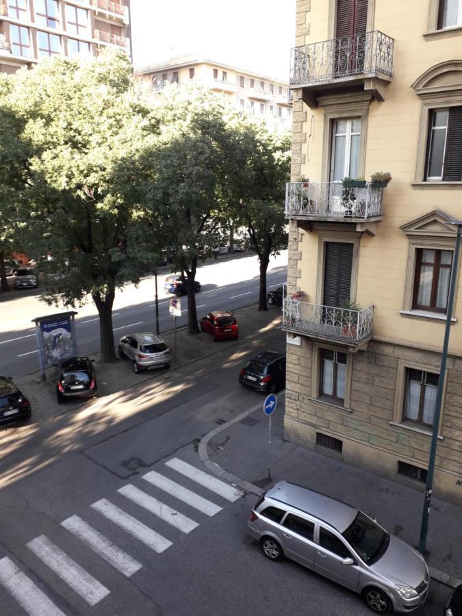 B&B A Spasso Per Torino 외부 사진