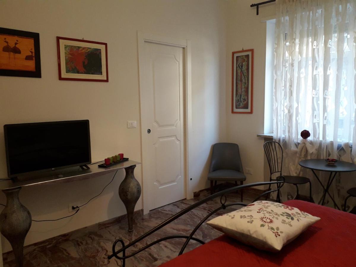 B&B A Spasso Per Torino 외부 사진